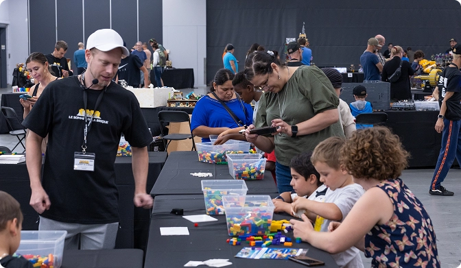 Canada First Bricks La Sommet De La Brique kids